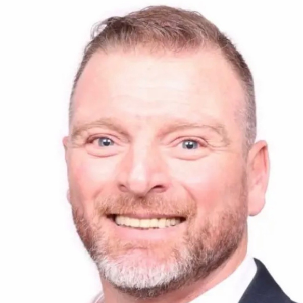 Headshot of Marty Taylor