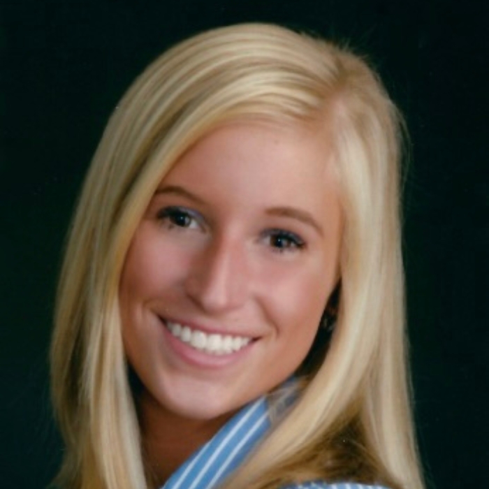 Headshot of Kelly Burke