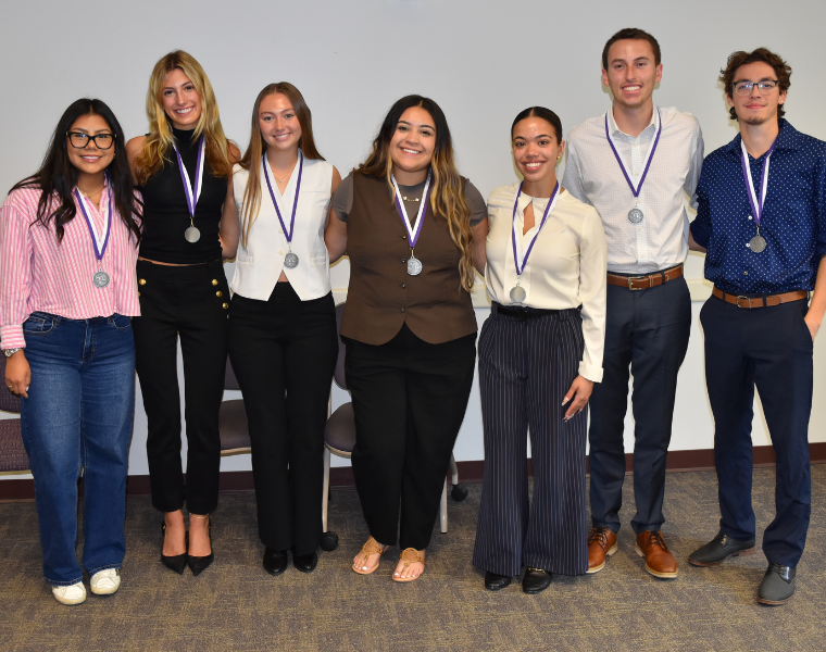 Spanish internship students at TCU in a group picture.