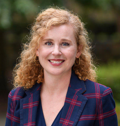 dr reynolds headshot